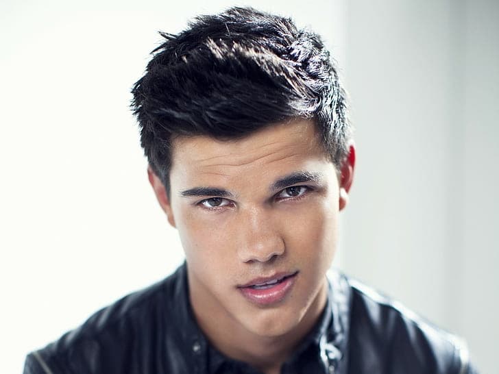 Taylor Lautner